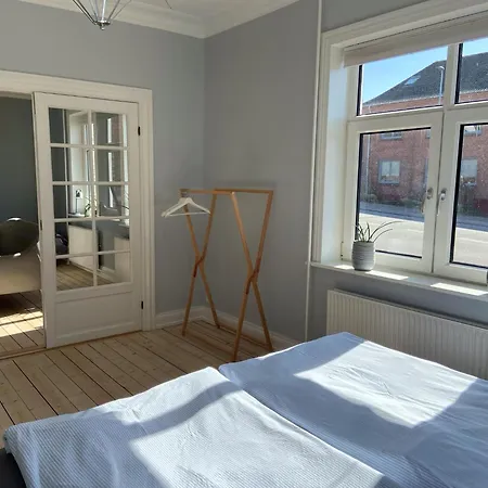 Apartment - Close To Center - Free Parking - Free Citybikes Aalborg